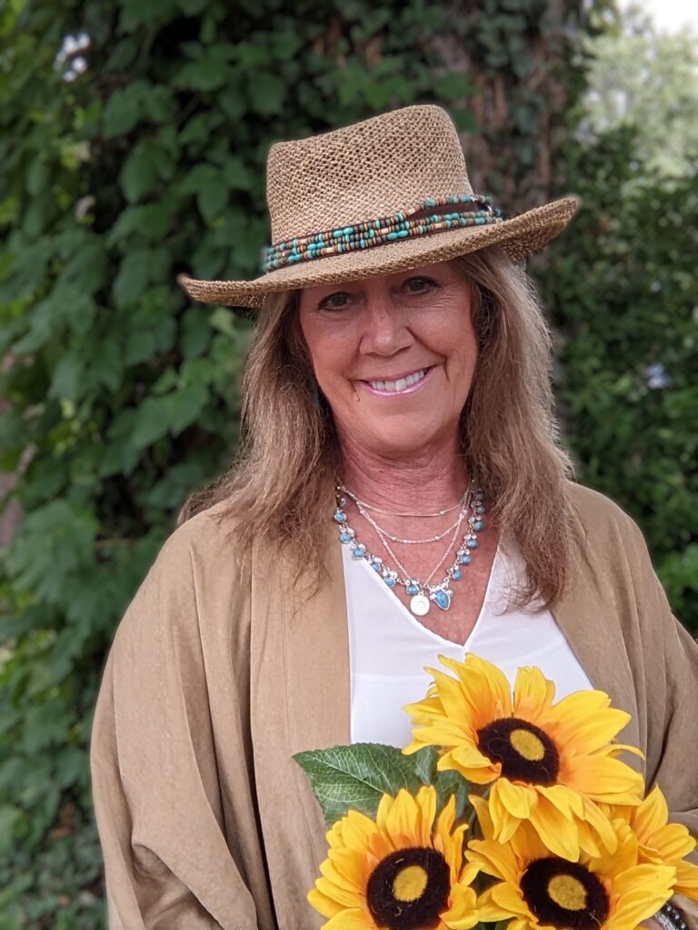 LA Gonzales shares how to make sunflower tea on Cozioligy.com.